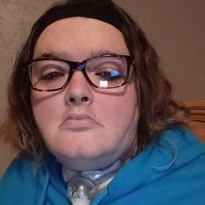 Meet your Posher, Candace